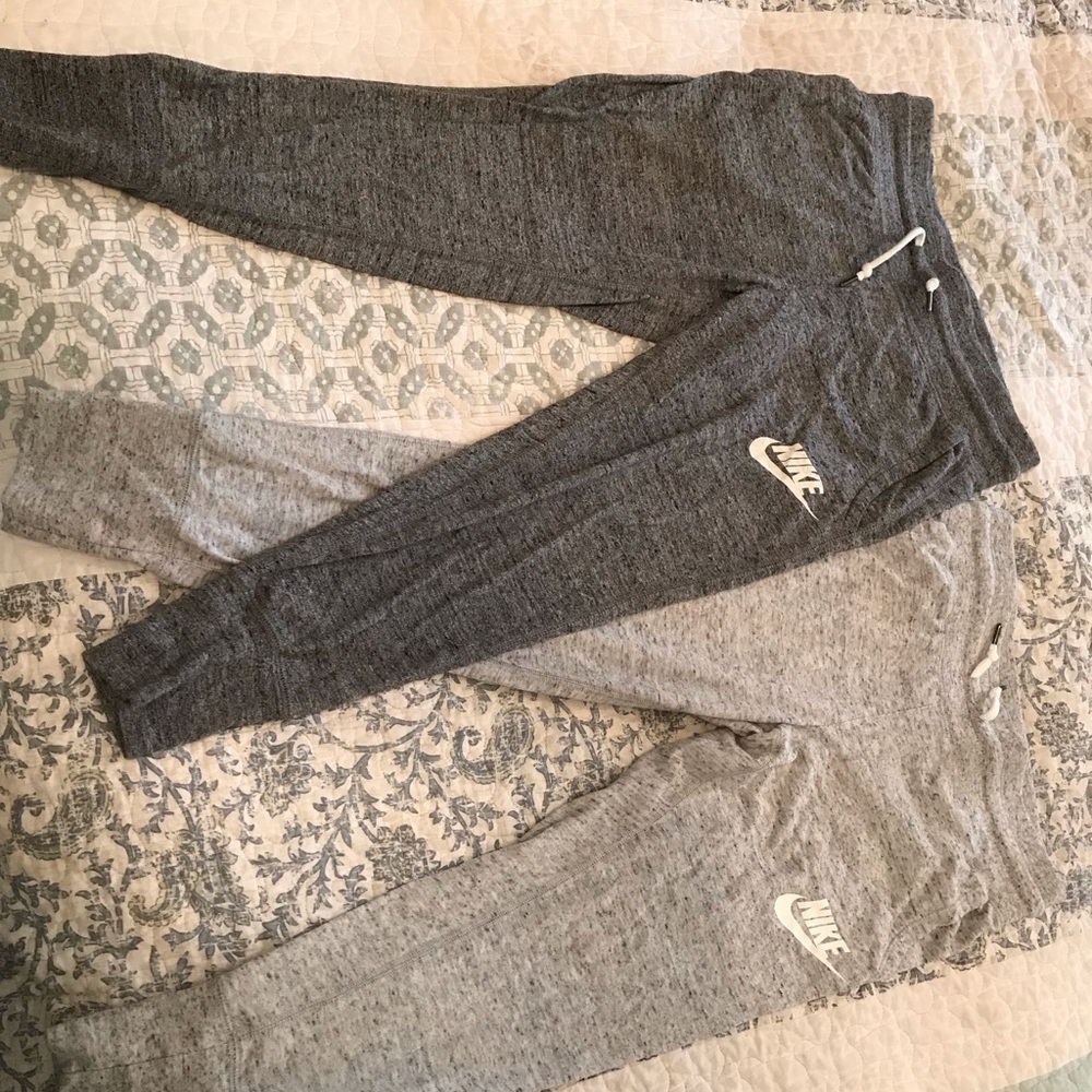 Nike joggers